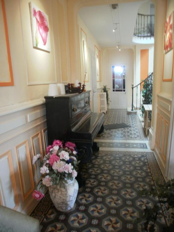 Bed and Breakfast Le Jardin Des Lys Gemmelaincourt Екстер'єр фото